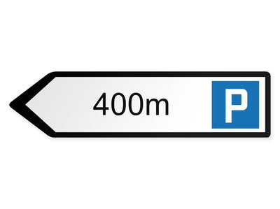 wegweiser-links-gross-distanz-zum-parkplatz